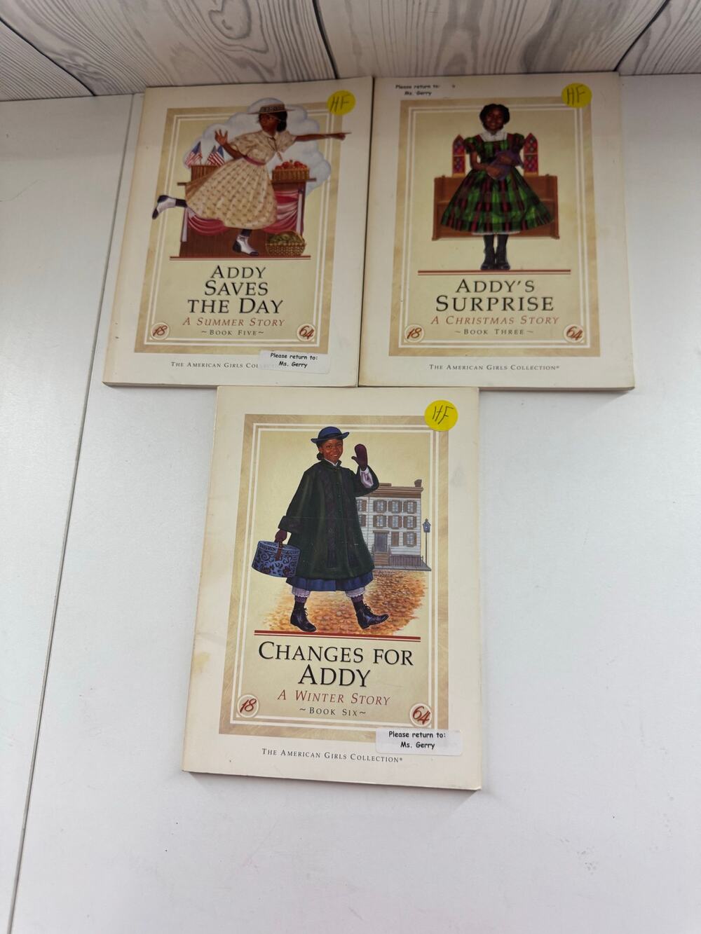 The American Girls Collection MOLLY 4 Books Set - 1988 Pleasant Company